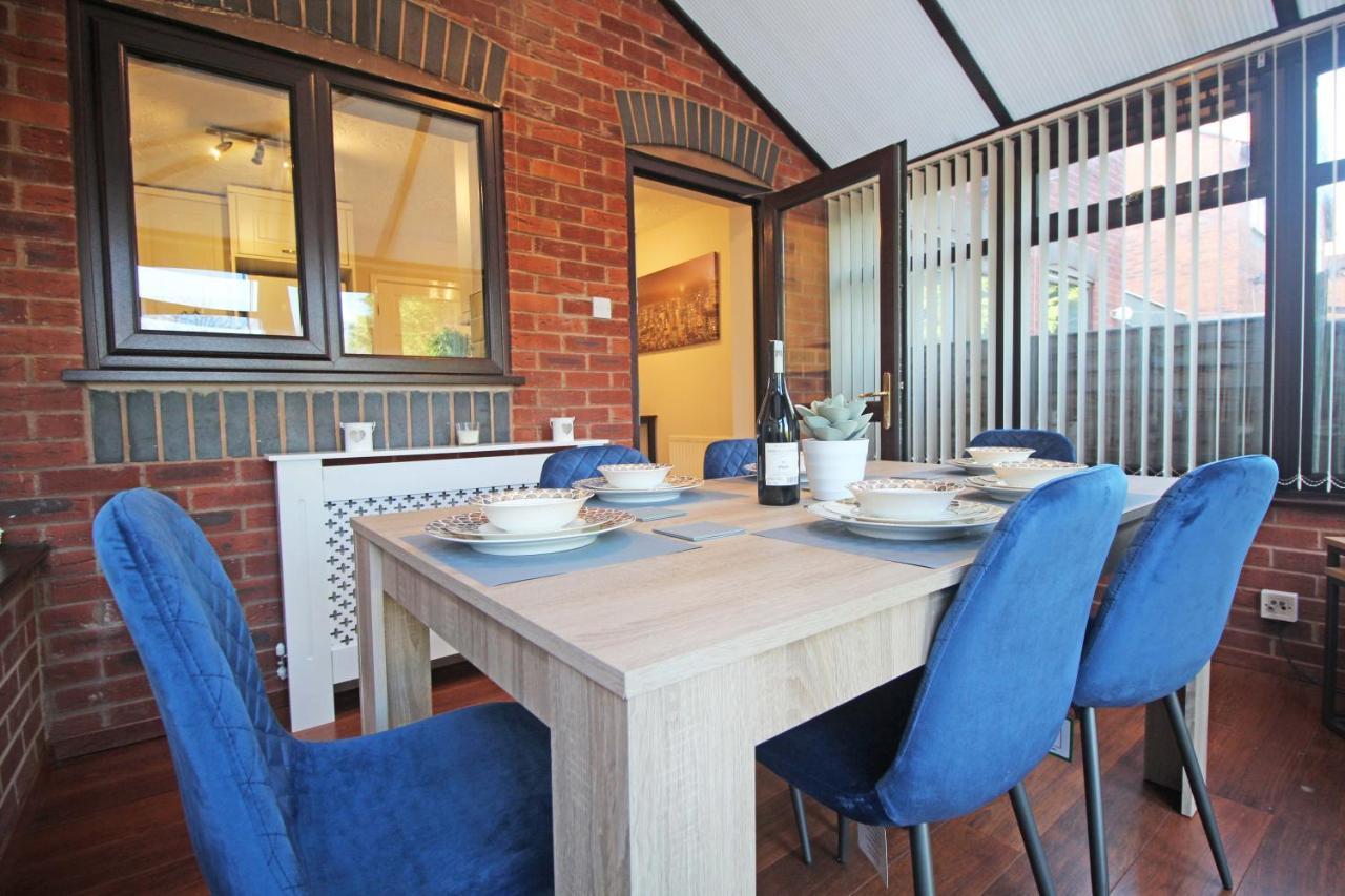 The Barwoods - Modern Spacious Home In Chester - Parking Luaran gambar